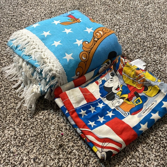 Vintage 1976 Wamsutta Bicentennial Mickey Mouse Bed Spread - Picture 12 of 12